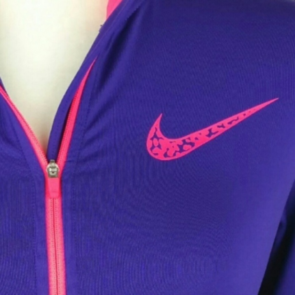 NIKE - PRO DRI-FIT HALF ZIP JACKET! ❤️ - Picture 2 of 4